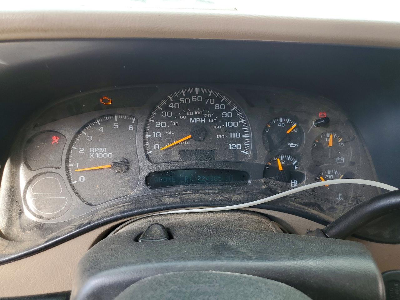 2005 CHEVROLET SILVERADO C1500 photo 9