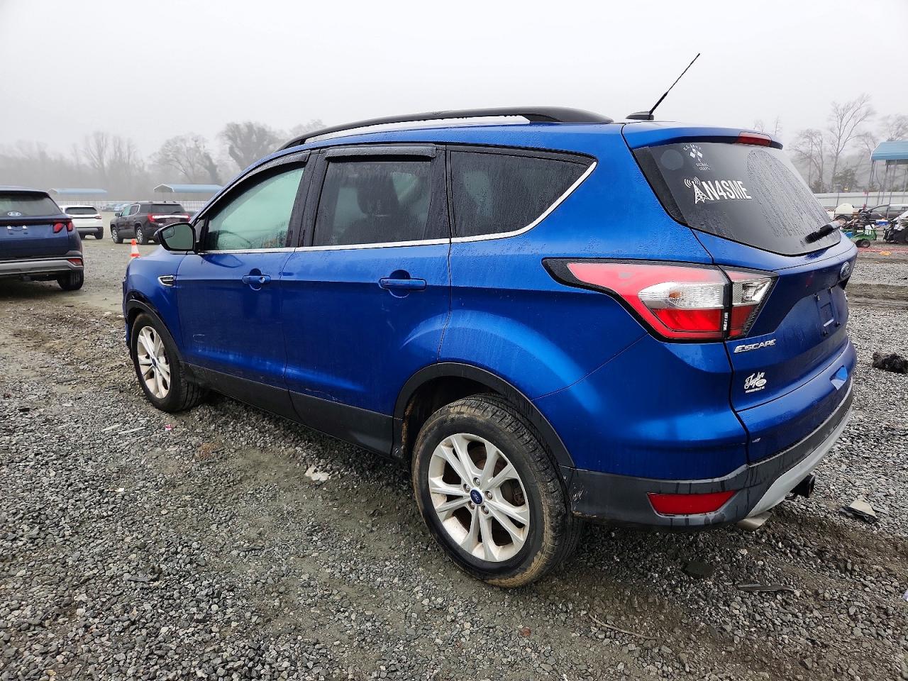 2018 FORD ESCAPE SE photo 4