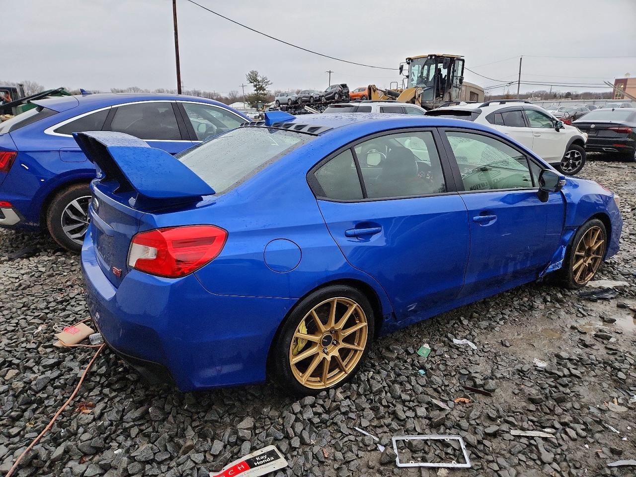 2019 SUBARU WRX STI photo 3