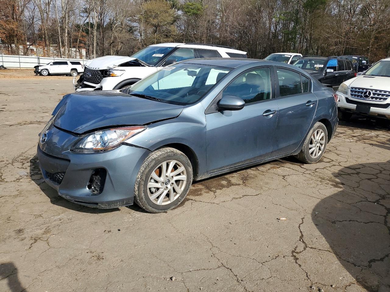 2013 MAZDA 3