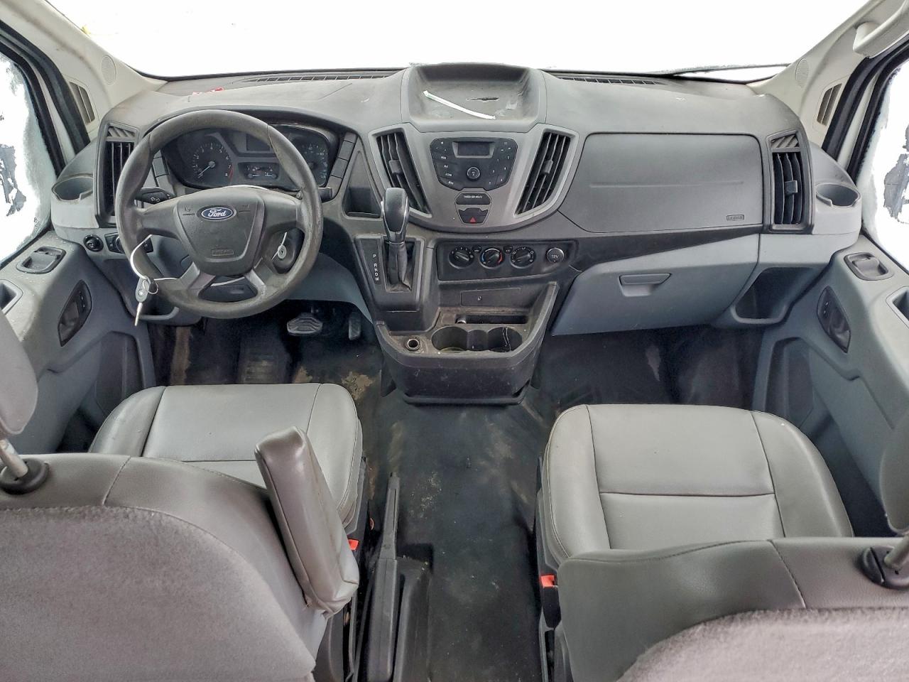 2017 FORD TRANSIT T-150 - CARGO VAN photo 8