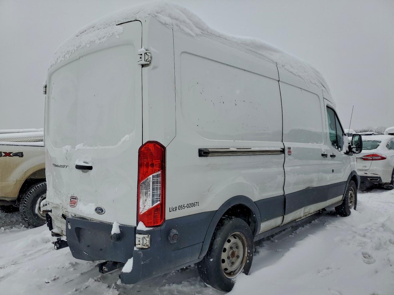2017 FORD TRANSIT T-150 - CARGO VAN photo 3