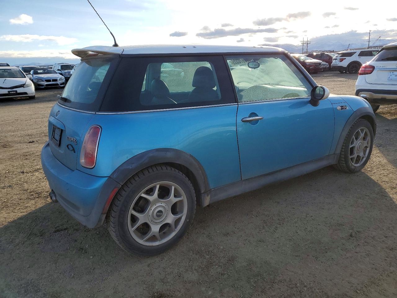 2002 MINI COOPER S photo 3