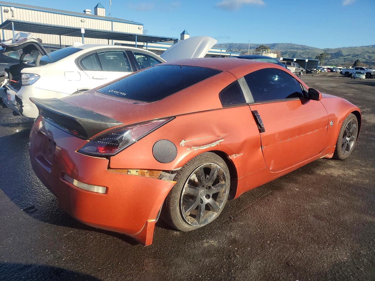 2004 NISSAN 350Z COUPE photo 3