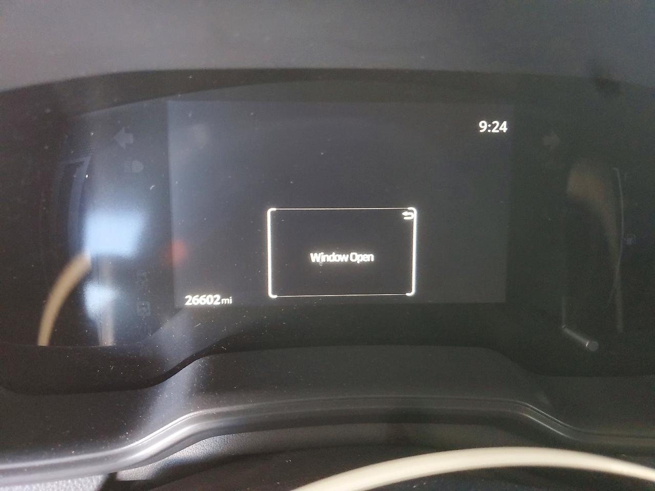 2025 TOYOTA COROLLA LE photo 9