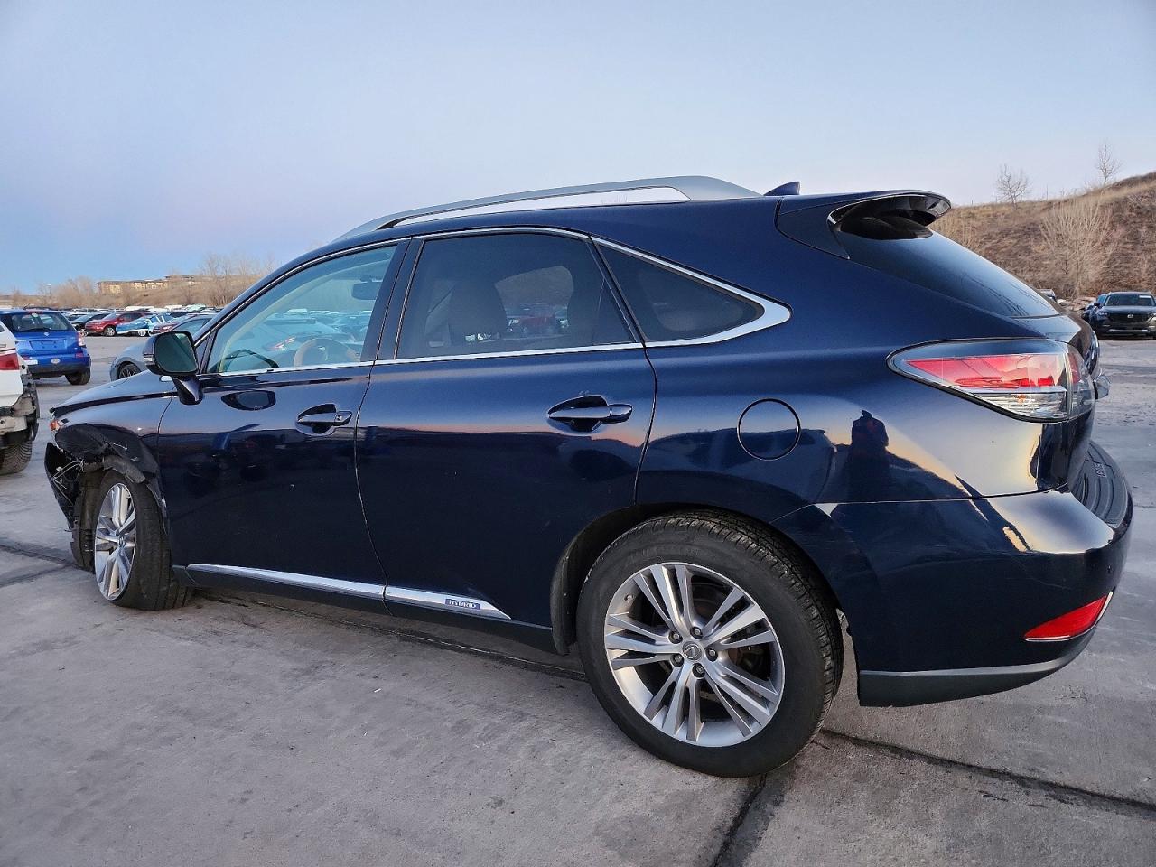 2015 LEXUS RX 450H photo 2