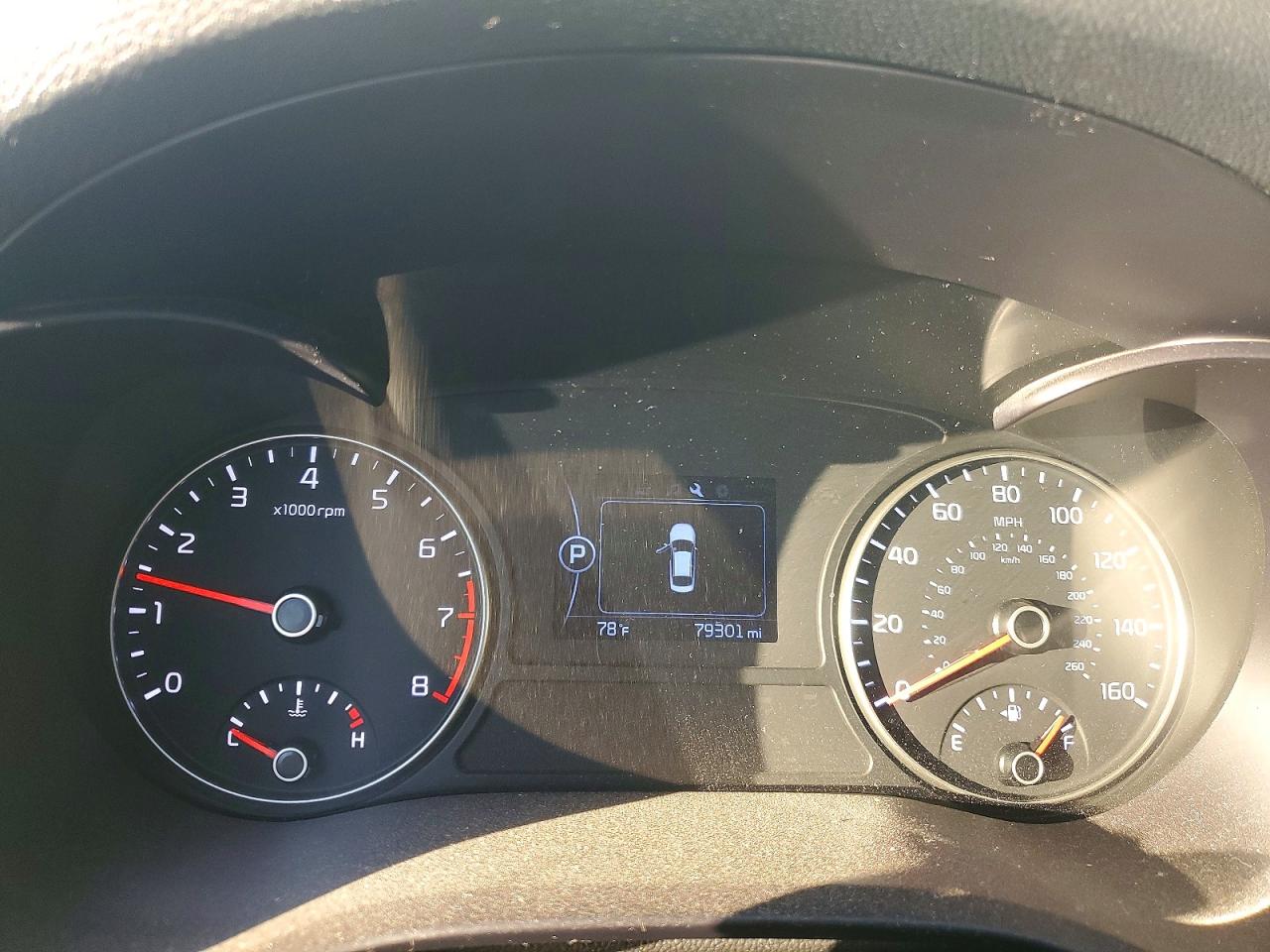 2018 KIA OPTIMA LX photo 9