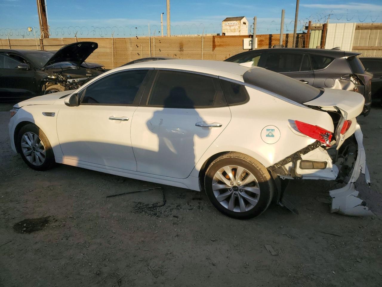 2018 KIA OPTIMA LX photo 2