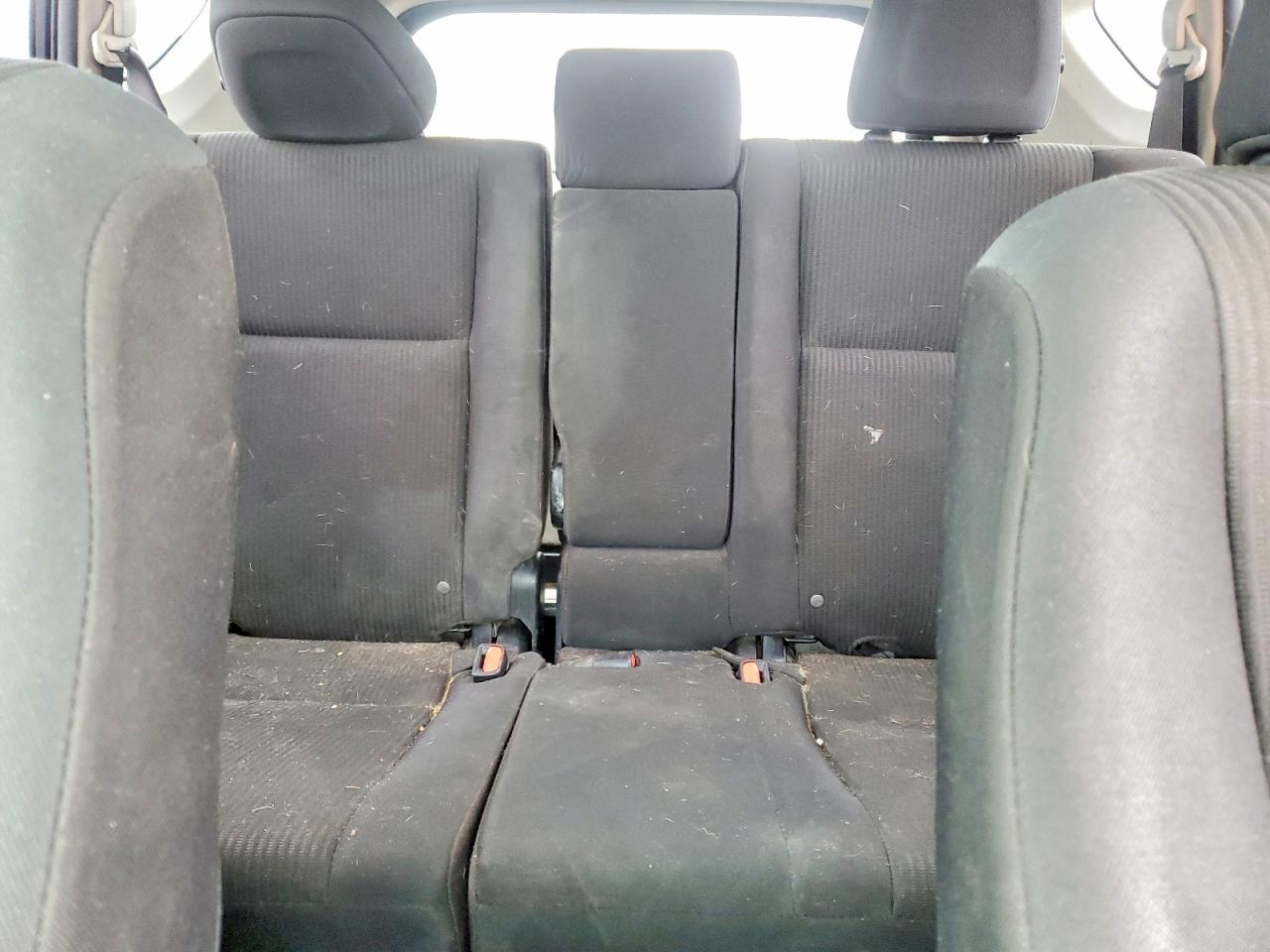 2017 TOYOTA RAV4 LE photo 10