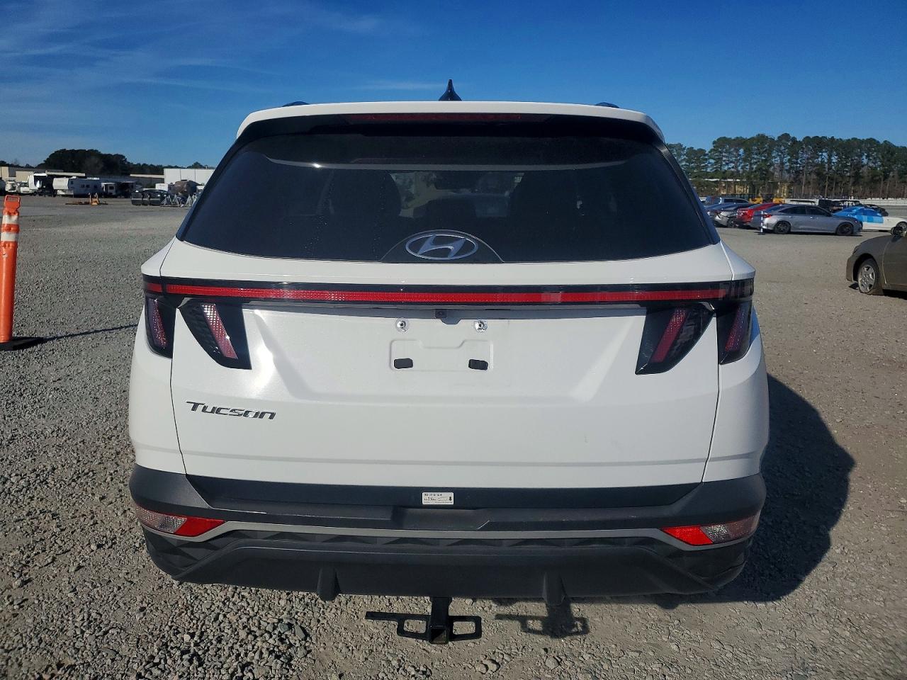 2024 HYUNDAI TUCSON SEL photo 6