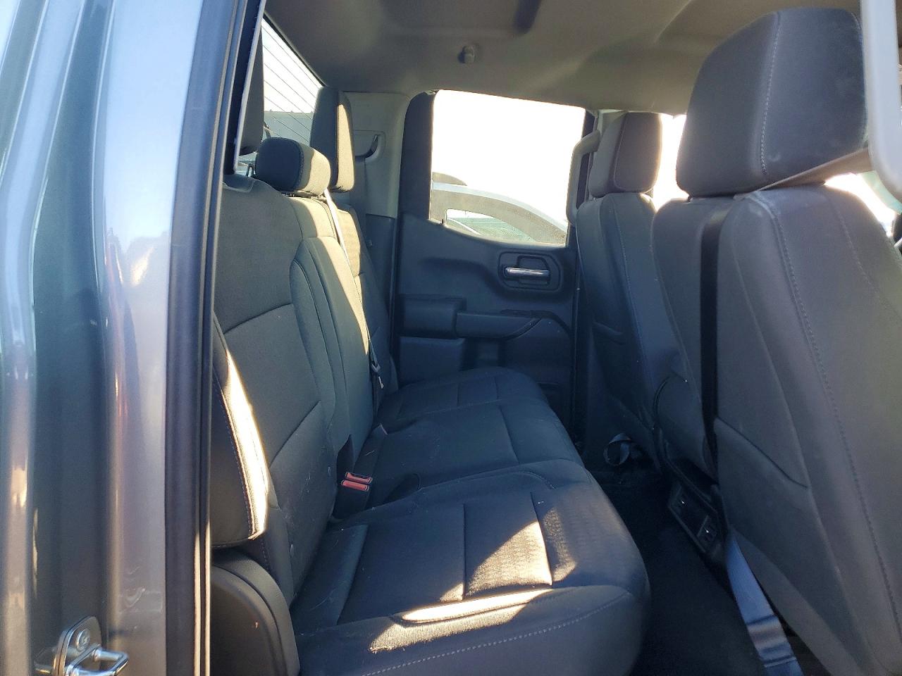 2023 CHEVROLET SILVERADO K1500 CUSTOM photo 10