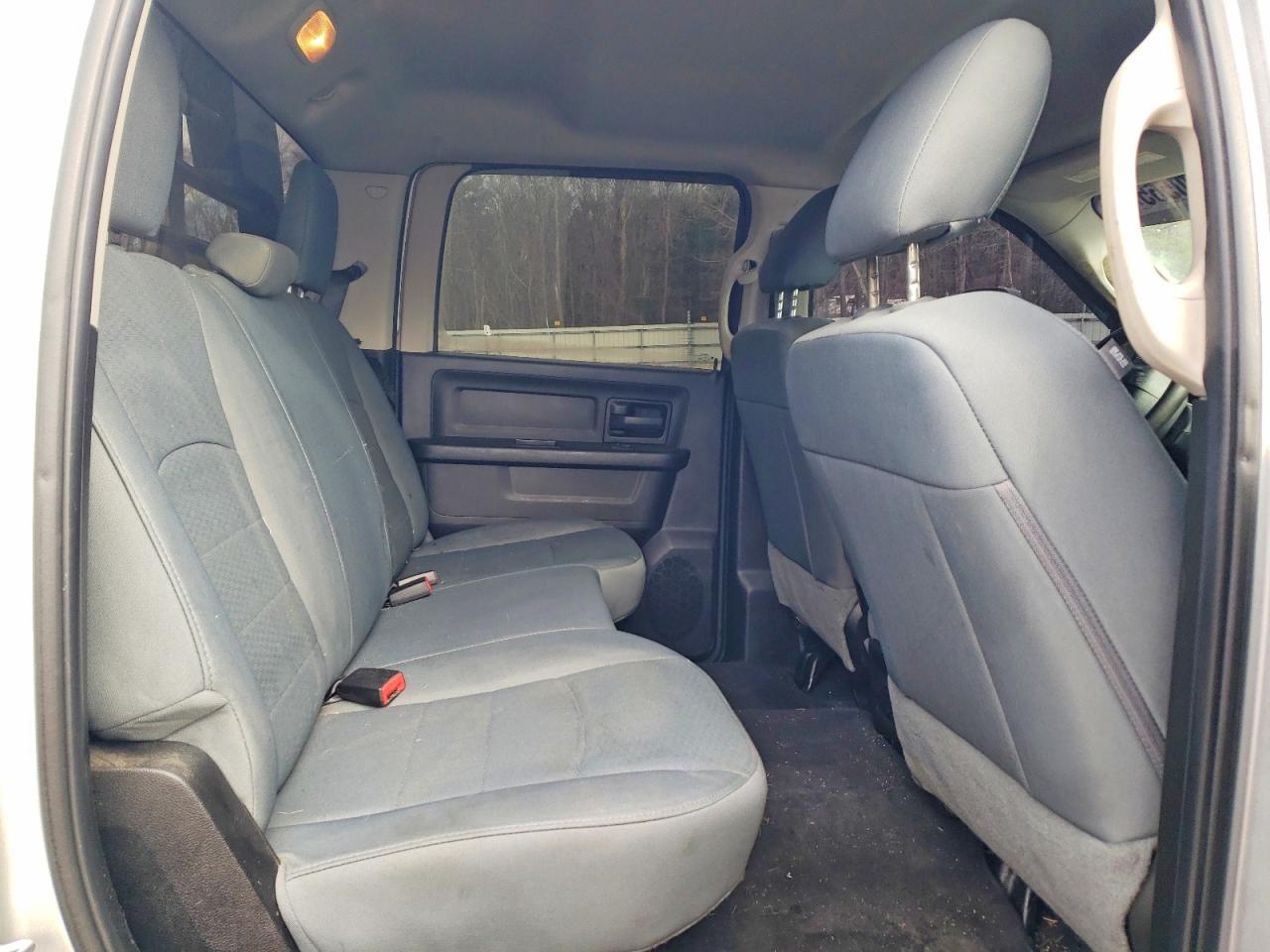 2018 RAM 3500 ST UTILITY / SERVICE TRUCK photo 11
