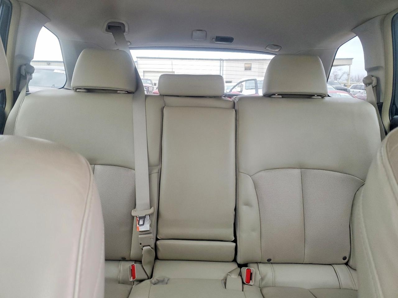2012 SUBARU OUTBACK 3.6R LIMITED photo 10
