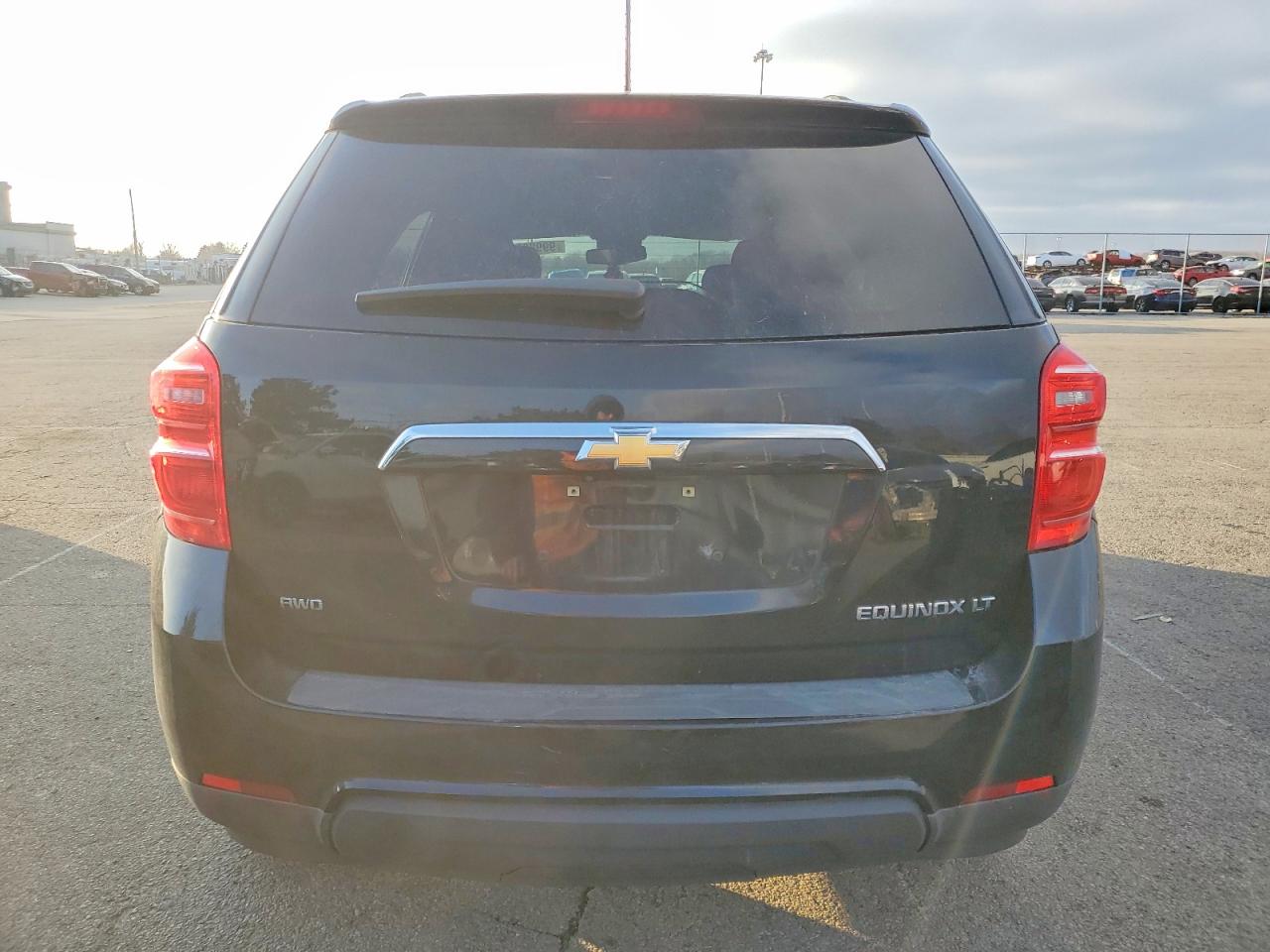 2016 CHEVROLET EQUINOX LT photo 6