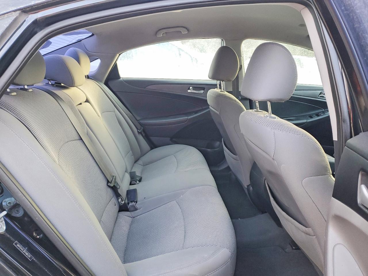 2013 HYUNDAI SONATA GLS photo 10