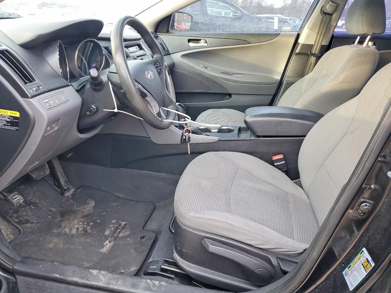 2013 HYUNDAI SONATA GLS photo 7