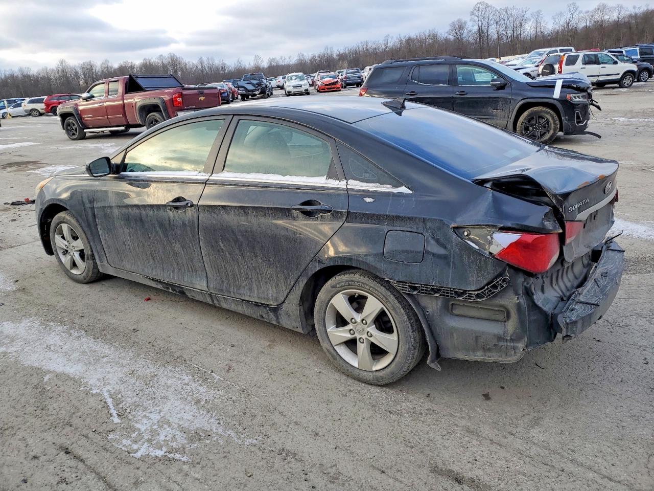2013 HYUNDAI SONATA GLS photo 2