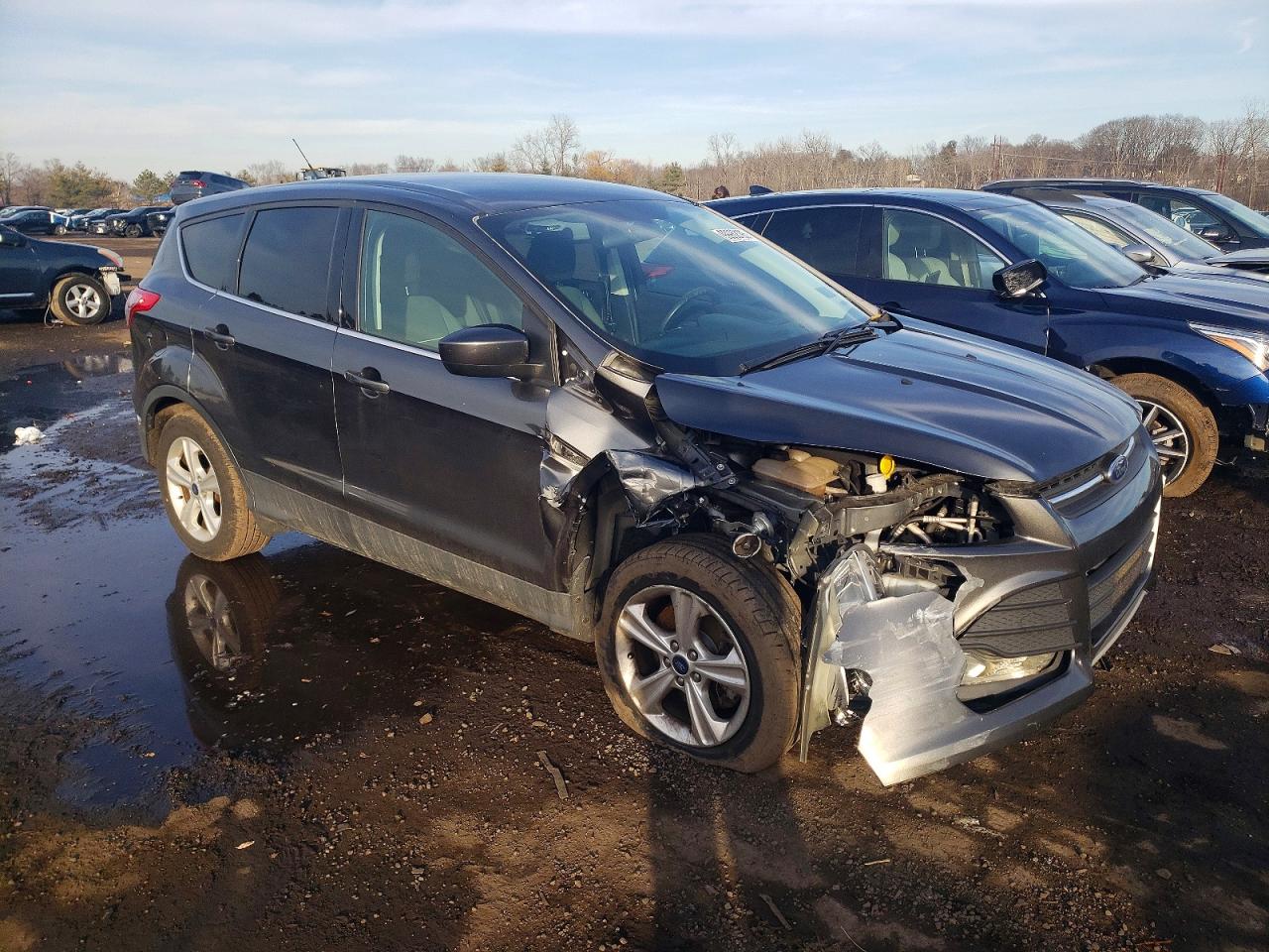 2015 FORD ESCAPE SE photo 4