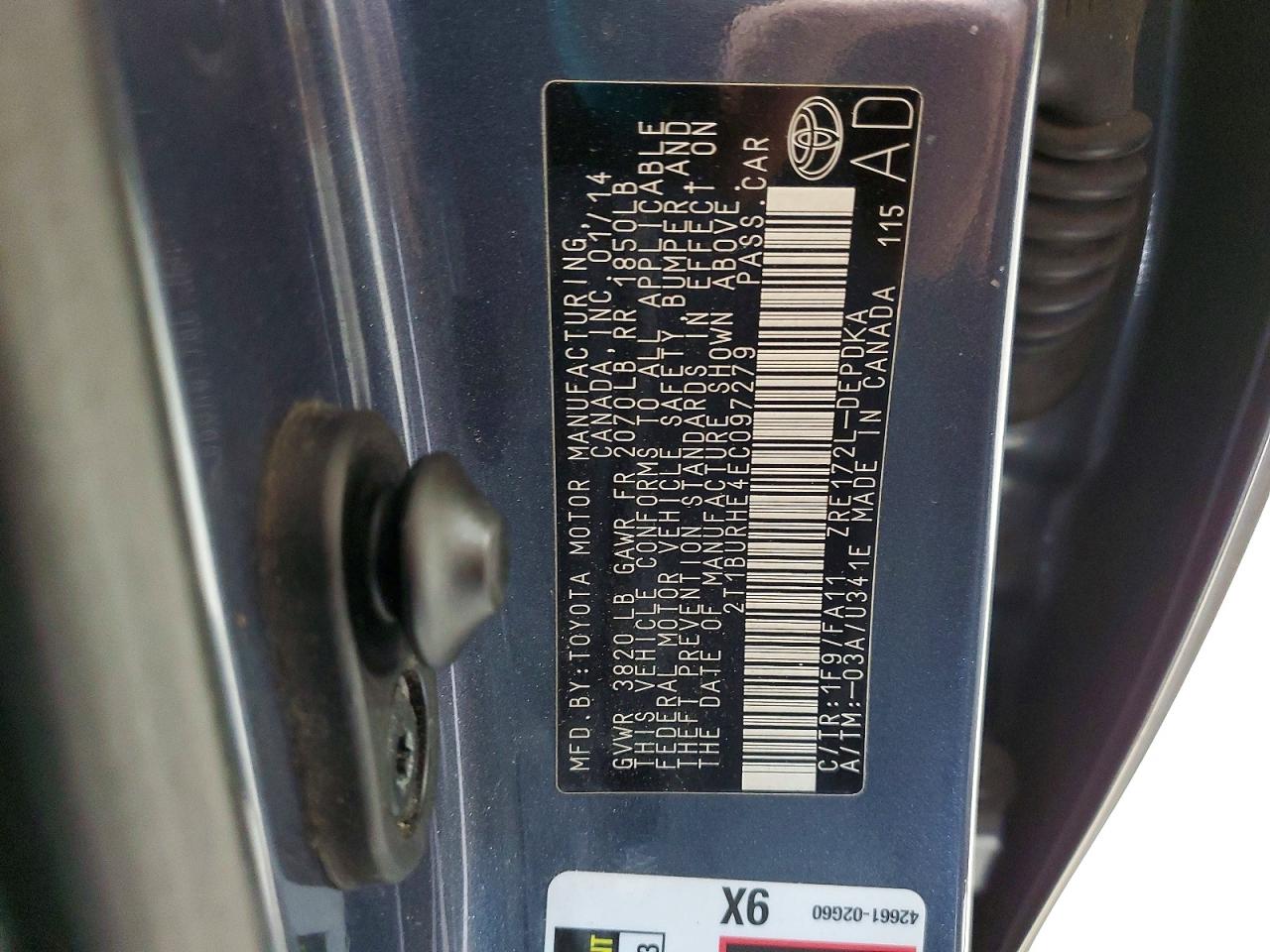 2014 TOYOTA COROLLA L photo 12