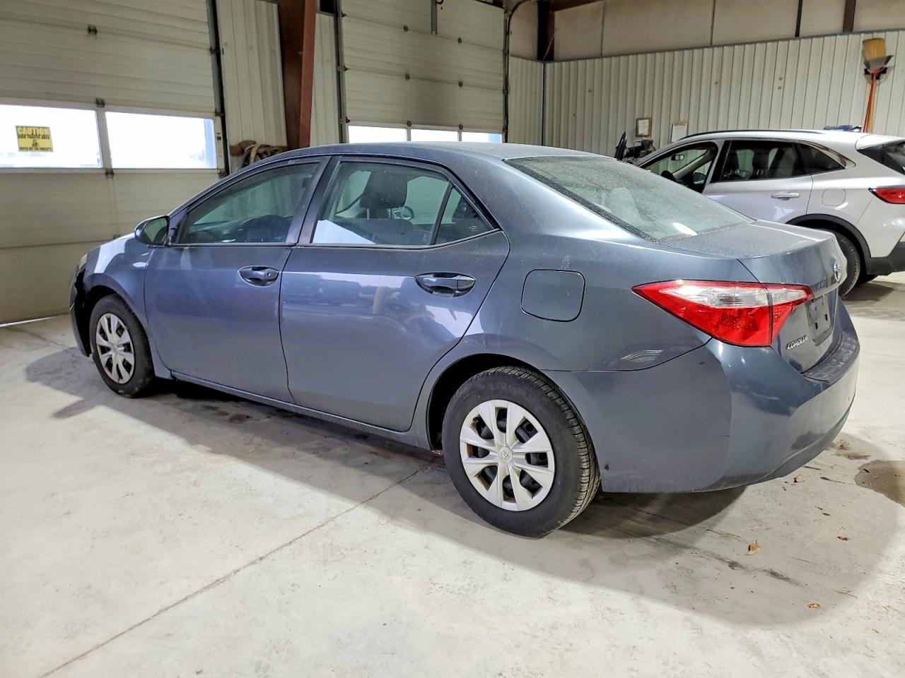 2014 TOYOTA COROLLA L photo 2