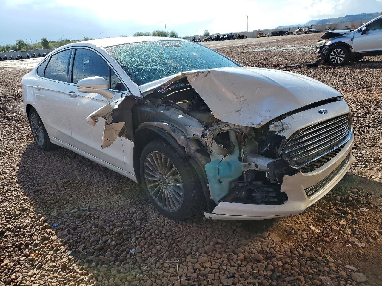 2014 FORD FUSION TITANIUM photo 4