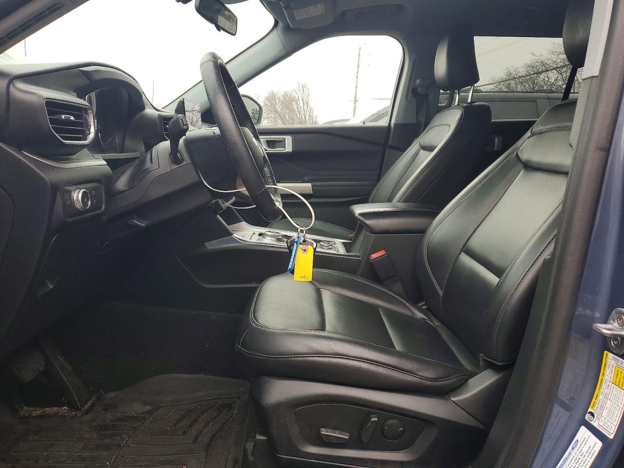 2021 FORD EXPLORER XLT photo 7