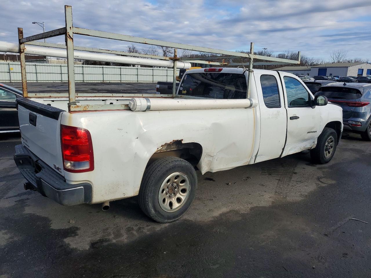 2010 GMC SIERRA C1500 photo 3