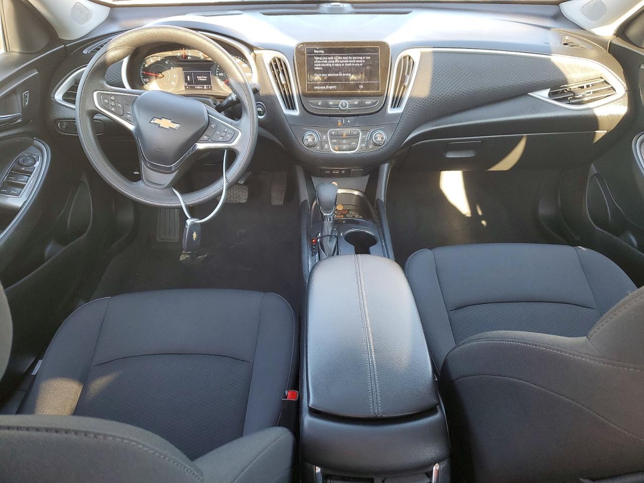 2023 CHEVROLET MALIBU LT photo 8