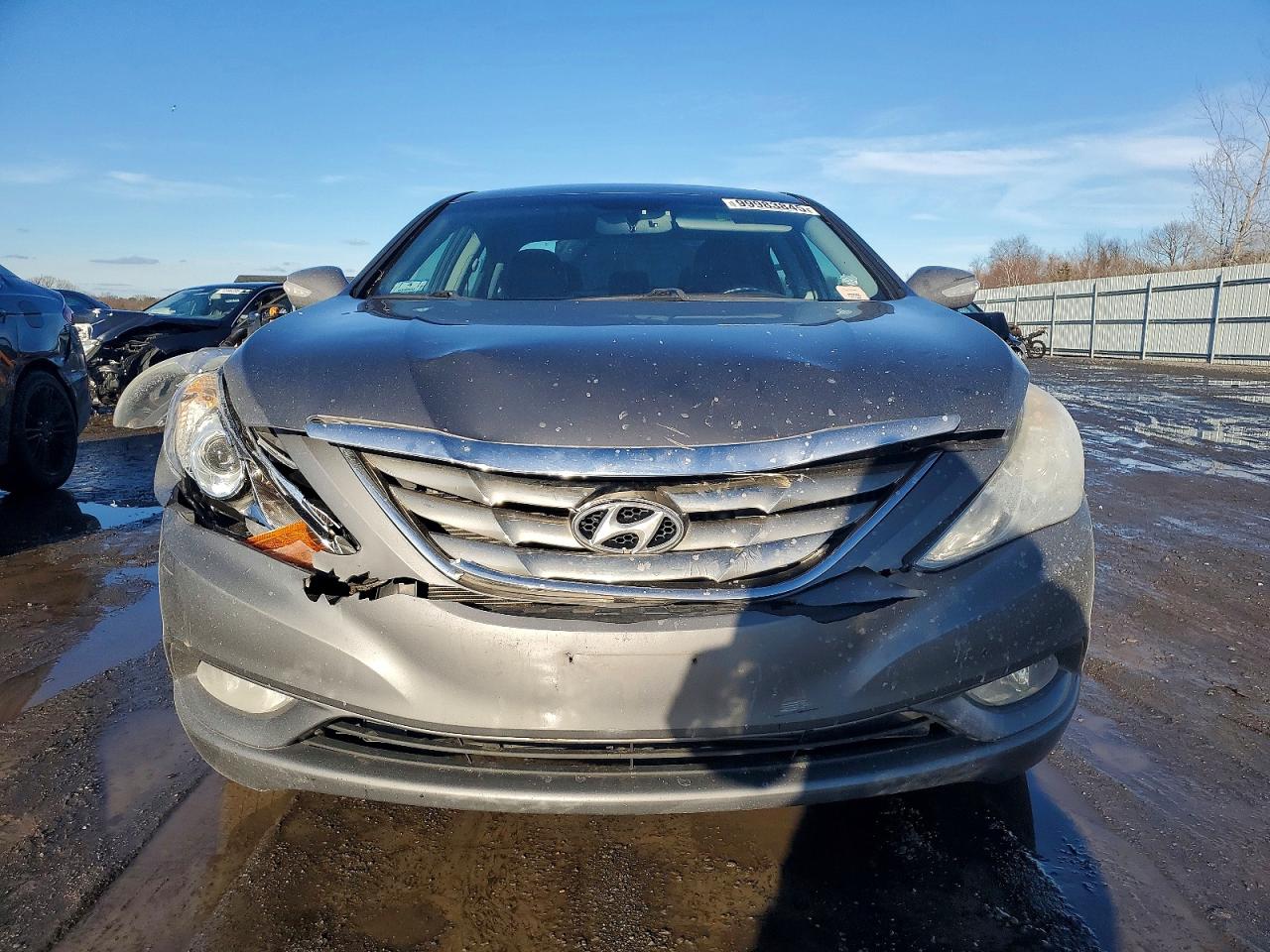 2011 HYUNDAI SONATA SE photo 5