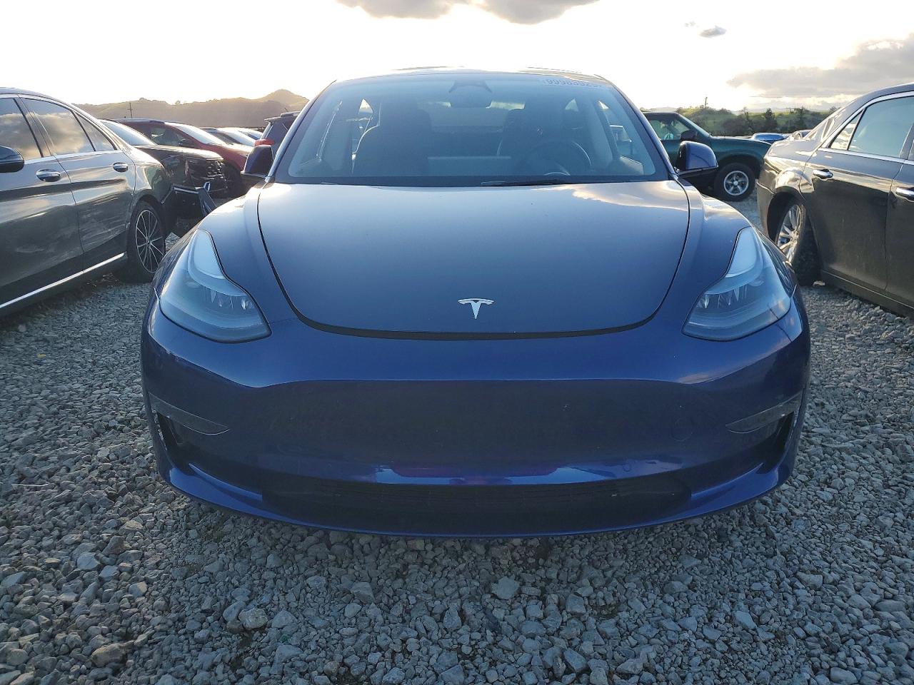 2022 TESLA MODEL 3 photo 5