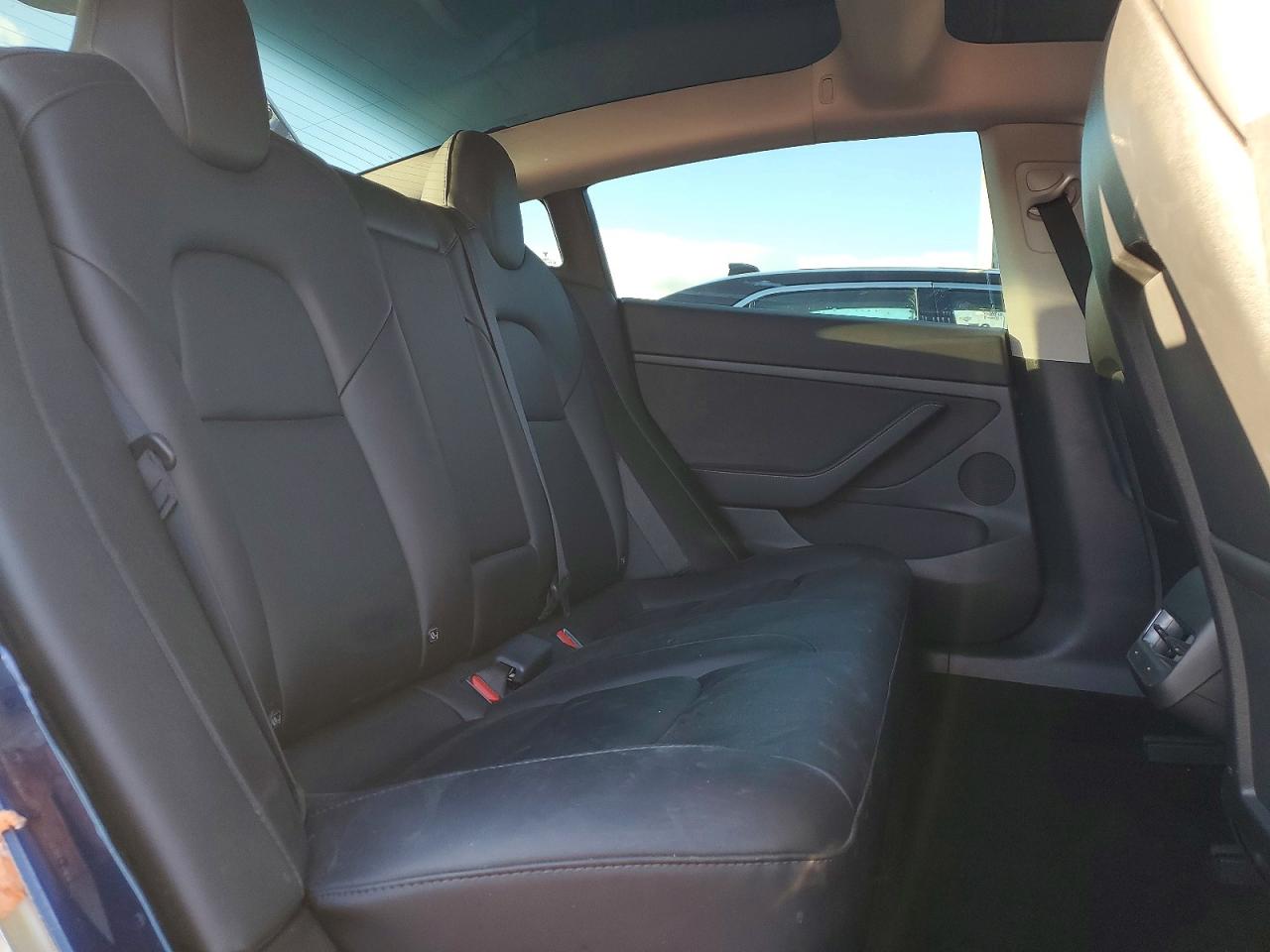 2022 TESLA MODEL 3 photo 11