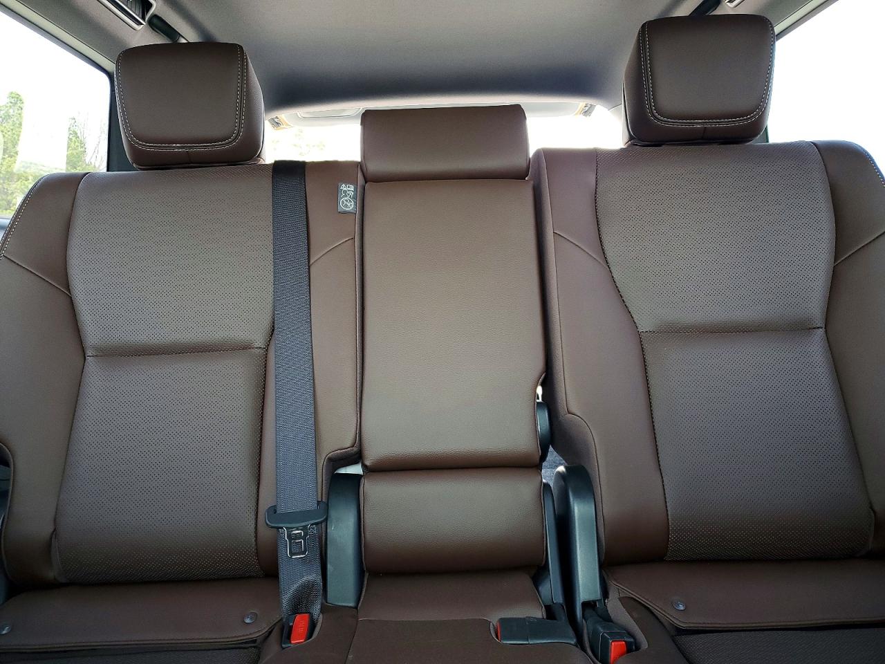 2025 TOYOTA LAND CRUISER BASE photo 10