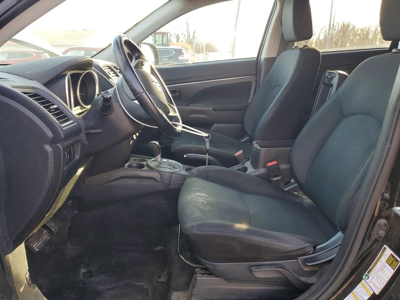 2015 MITSUBISHI OUTLANDER SPORT ES photo 7