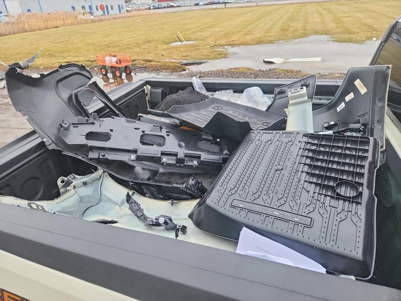 2025 FORD MAVERICK TREMOR photo 12