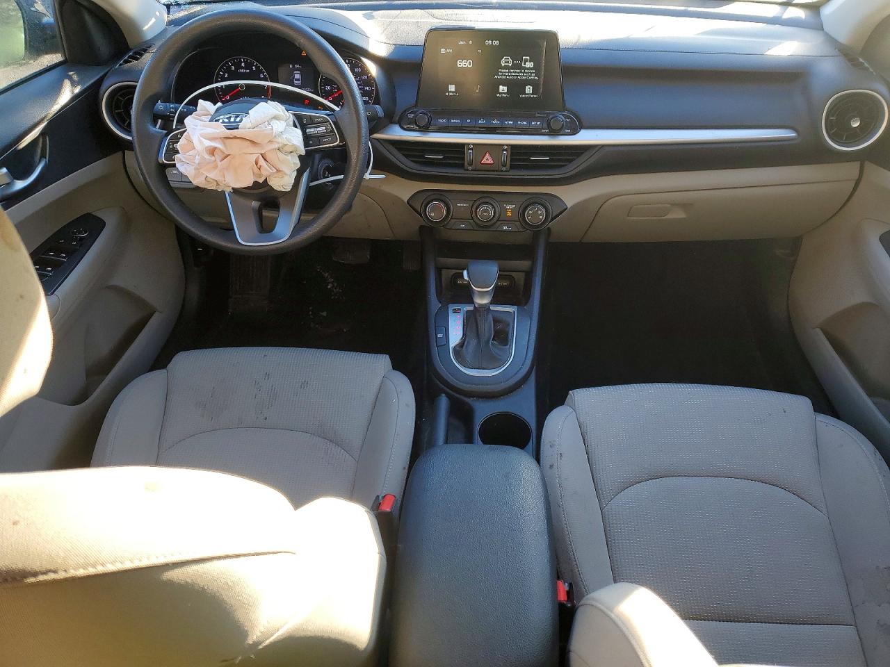 2020 KIA FORTE FE photo 8