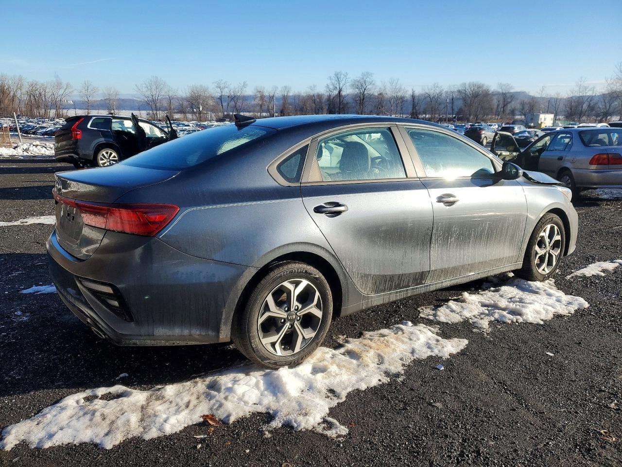 2020 KIA FORTE FE photo 3