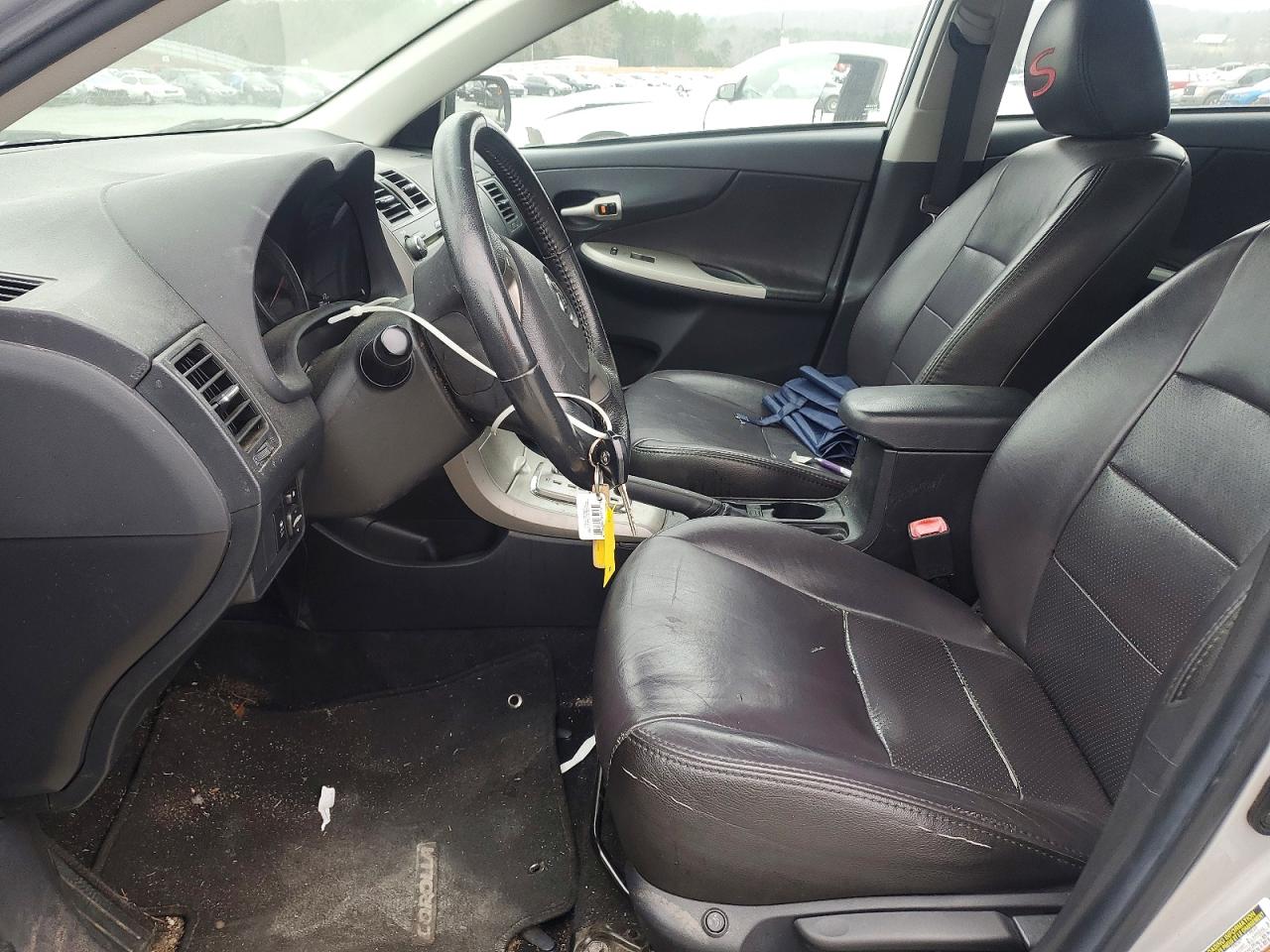 2010 TOYOTA COROLLA BASE photo 7