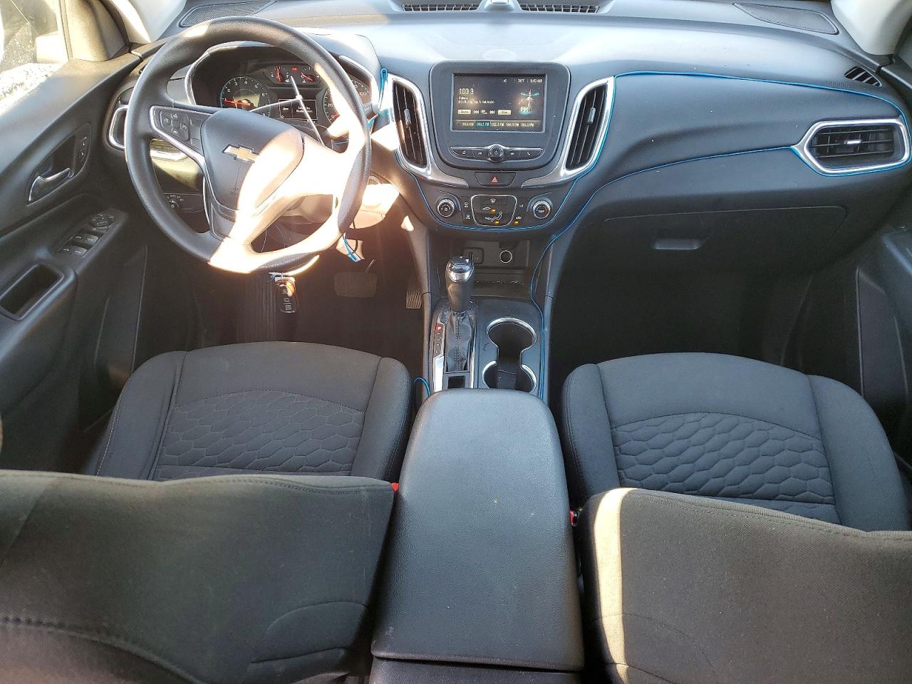 2018 CHEVROLET EQUINOX LT photo 8