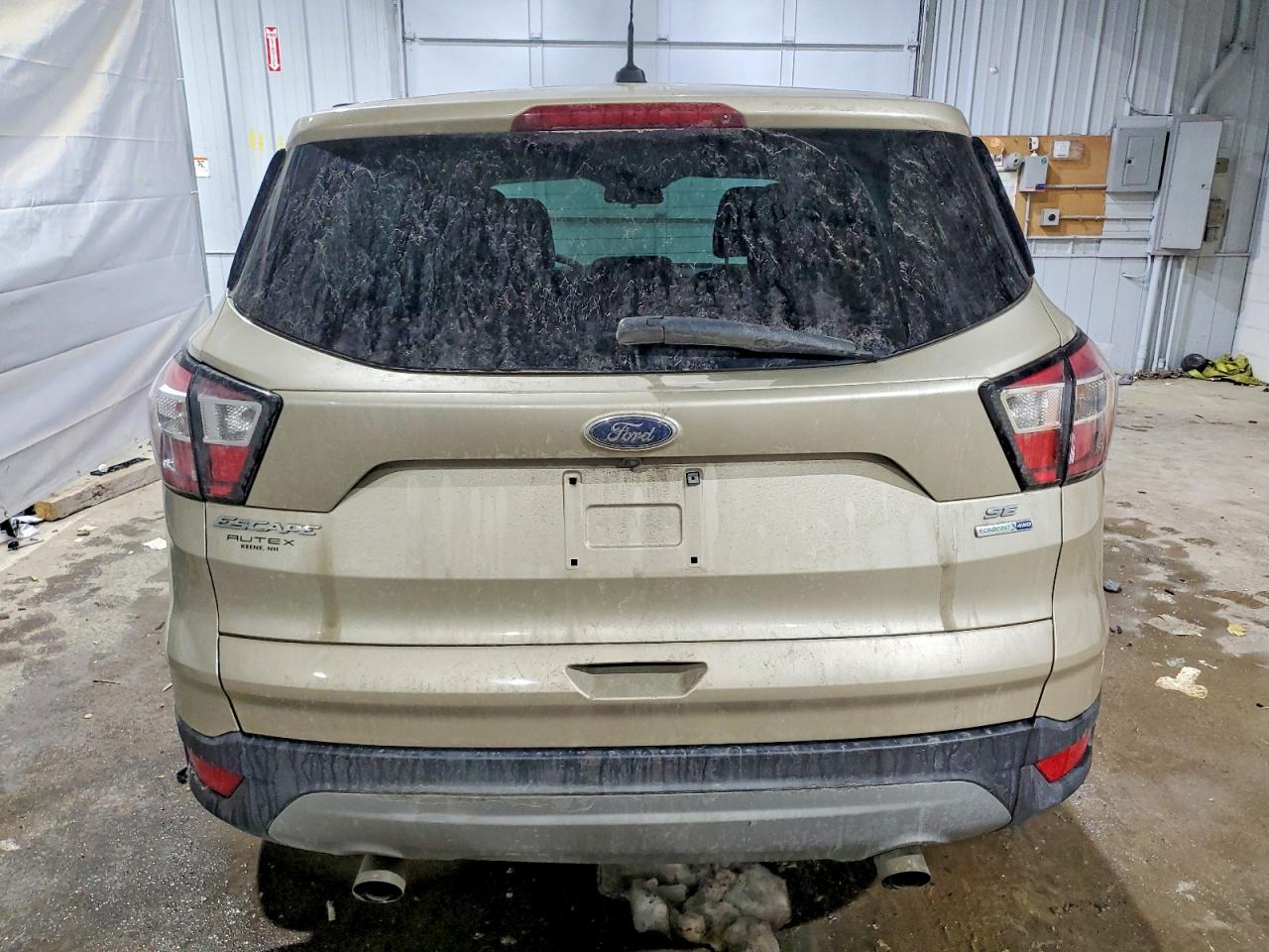 2017 FORD ESCAPE SE photo 6