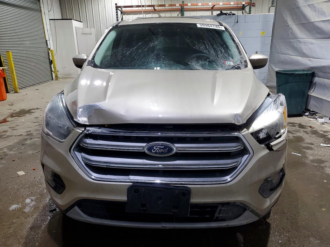 2017 FORD ESCAPE SE photo 5