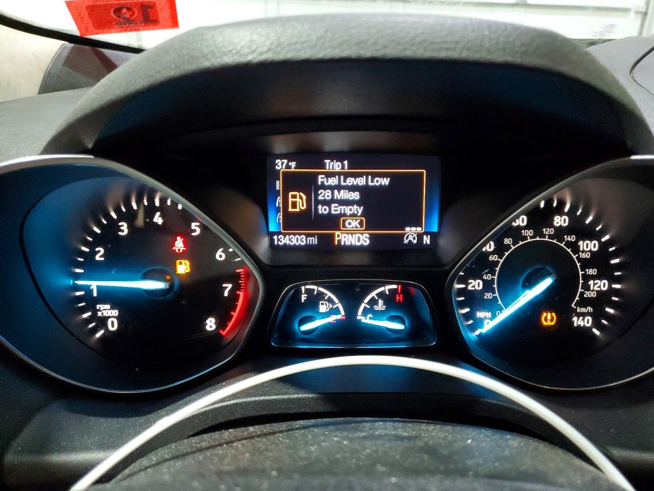 2017 FORD ESCAPE SE photo 9