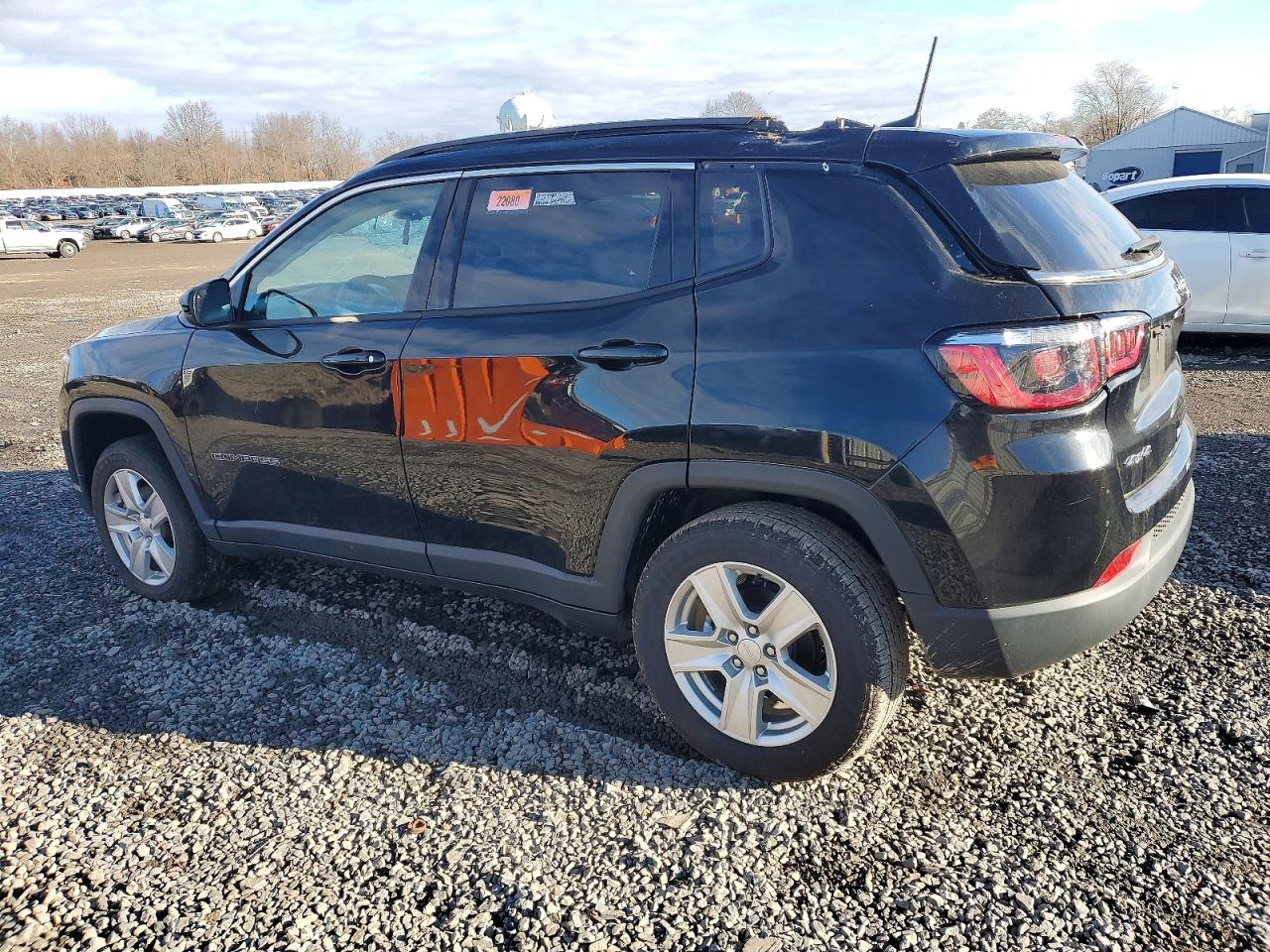 2022 JEEP COMPASS LATITUDE photo 2
