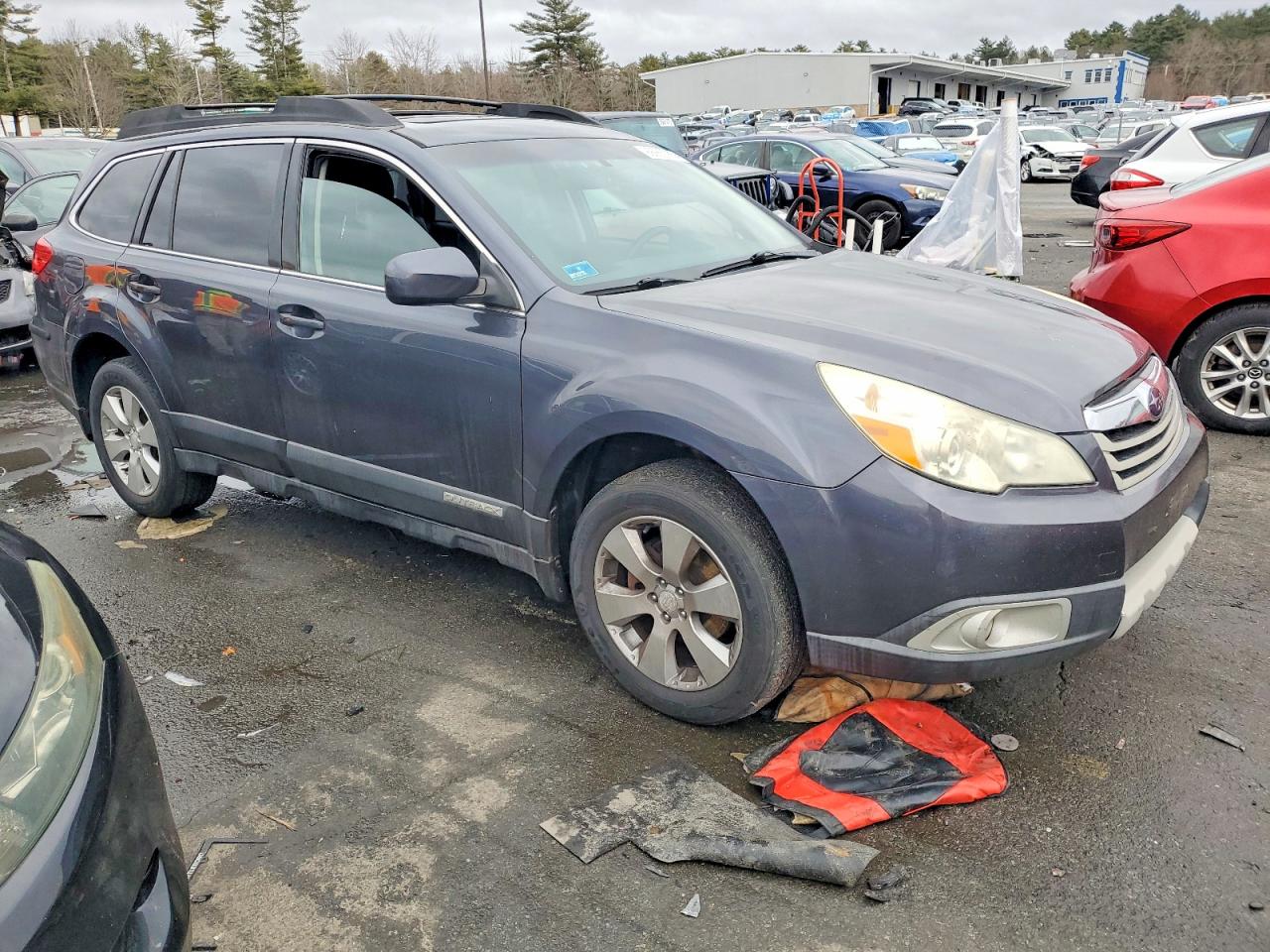 2011 SUBARU OUTBACK 2.5I LIMITED photo 4