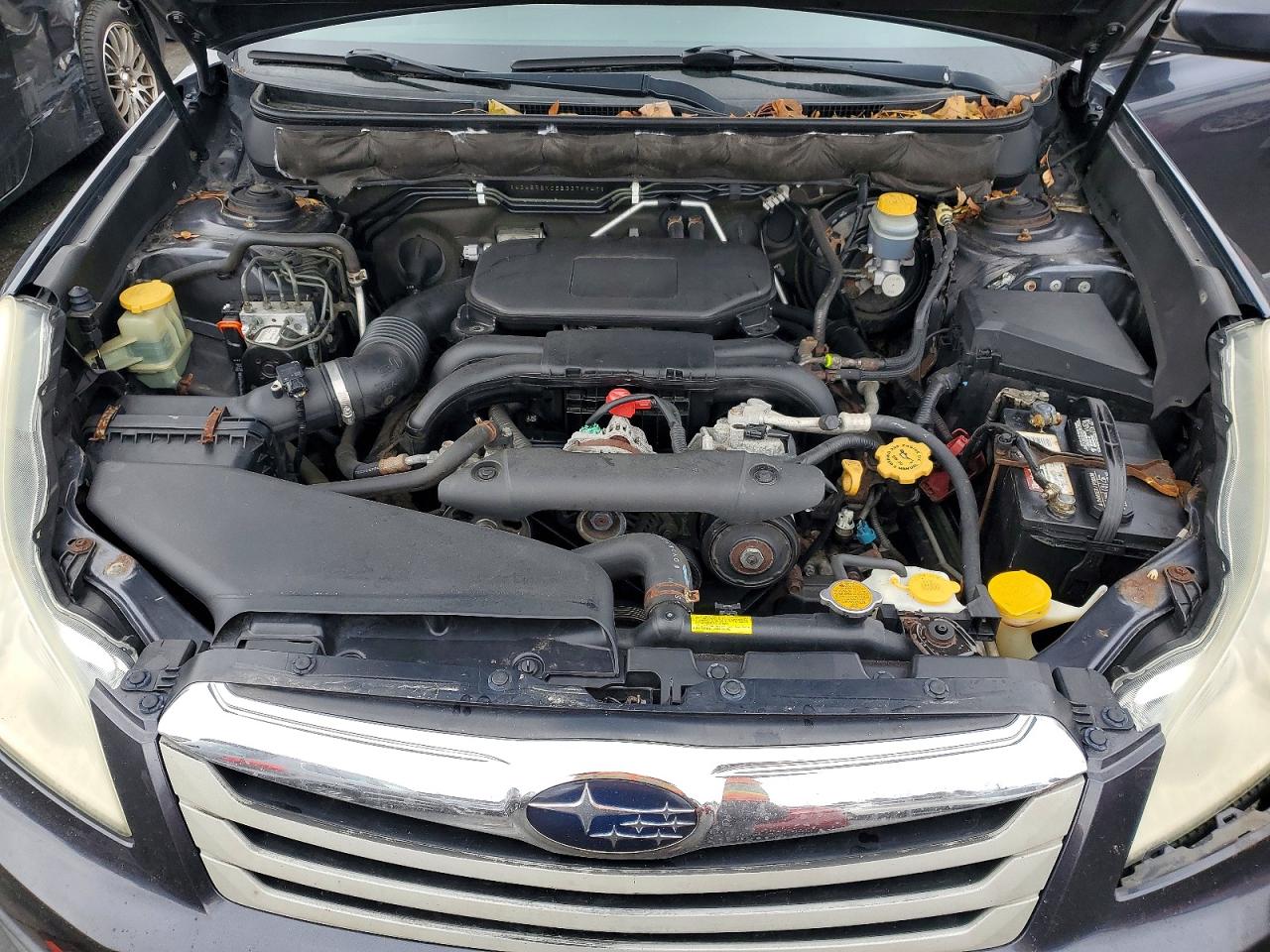 2011 SUBARU OUTBACK 2.5I LIMITED photo 12