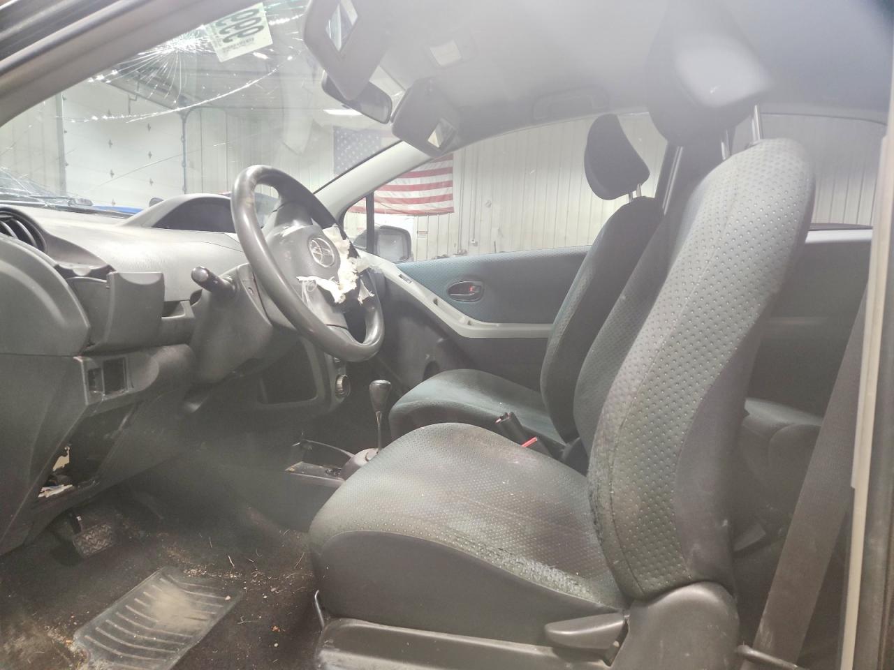 2008 TOYOTA YARIS photo 7