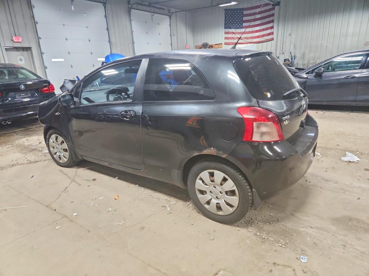 2008 TOYOTA YARIS photo 2