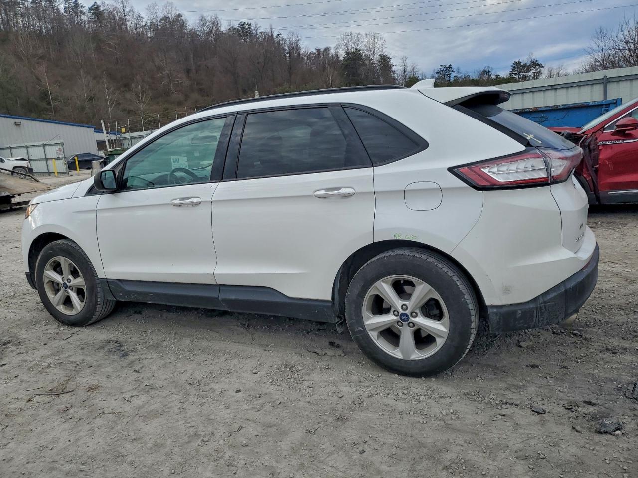 2018 FORD EDGE SE photo 2