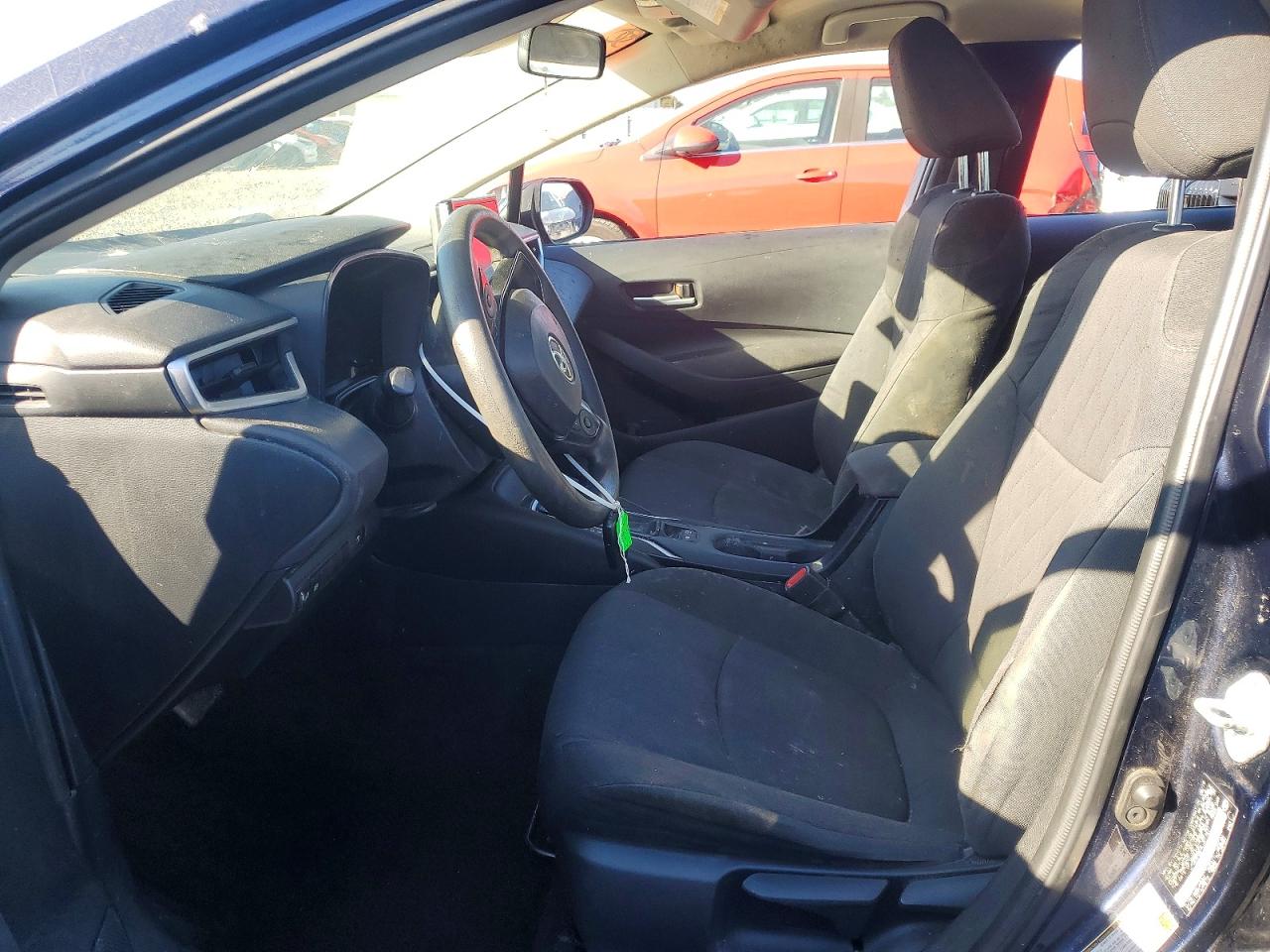 2020 TOYOTA COROLLA LE photo 7