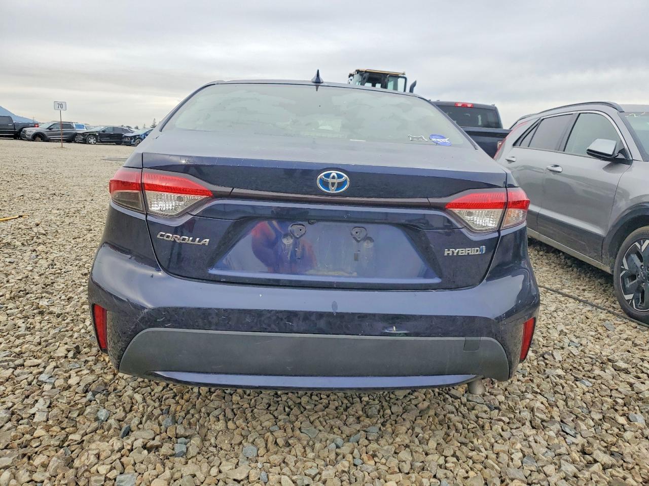 2020 TOYOTA COROLLA LE photo 6