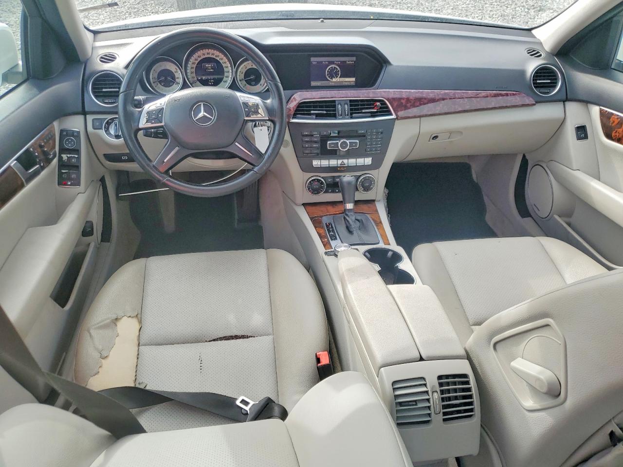 2013 MERCEDES-BENZ C 250 photo 8